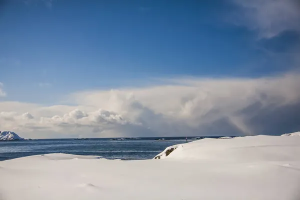 Winter Auf Den Lofoten Northern Norwegen Stockbild