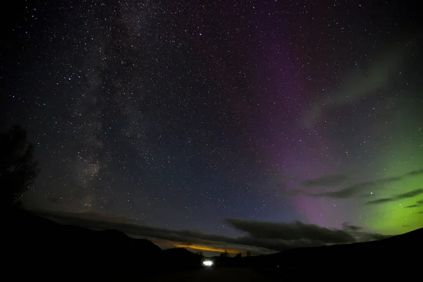Nordlichter Und Milchstraße Dovrefjell Nationalpark Norwegen Europa — Stockfoto