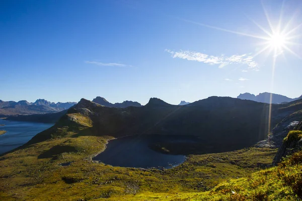 Herbstliche Landschaft Und Strand Auf Den Lofoten Norwegen — Stockfoto
