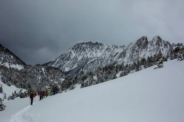 Aventura Inverno Aiguestortes Parque Nacional Sant Maurici Espanha — Fotografia de Stock