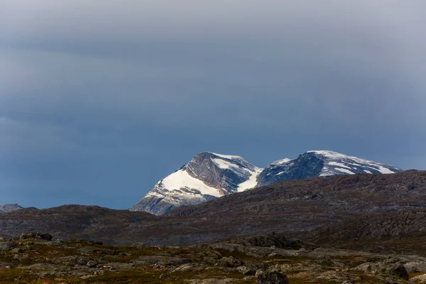 İsveç 'in kuzeyinde, Laponya' da sonbahar manzarası. Avrupa.