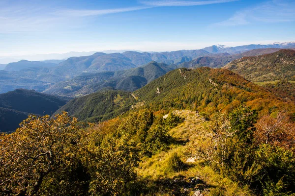 Höstlandskap Comanegra Peak Garrotxa Spanien — Stockfoto