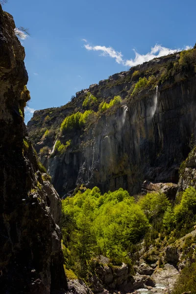 Voorjaarslandschap Bielsa Gebergte Aragon Pyreneeën Noord Spanje Europa — Stockfoto