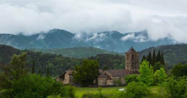 Scène Temporelle Printemps Église Sant Marti Capsec Garrotxa Espagne — Video