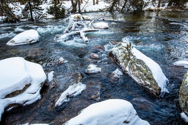 Río Invierno Capcir Cerdeña Pirineos Francia — Foto de Stock