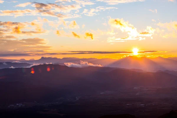 Západ Slunce Mare Deu Del Mont Peak Garrotxa Španělsko — Stock fotografie