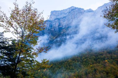 Sonbahar Ordesa ve Monte Perdido Ulusal Parkı, İspanya