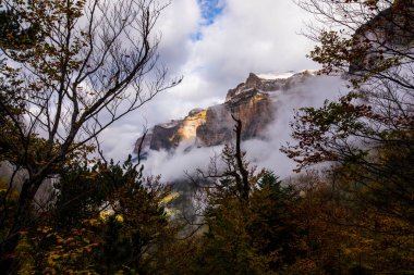 Sonbahar Ordesa ve Monte Perdido Ulusal Parkı, İspanya