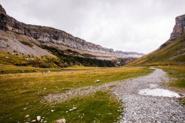 Sonbahar Ordesa ve Monte Perdido Ulusal Parkı, İspanya