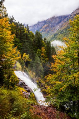 Sonbahar Ordesa ve Monte Perdido Ulusal Parkı, İspanya