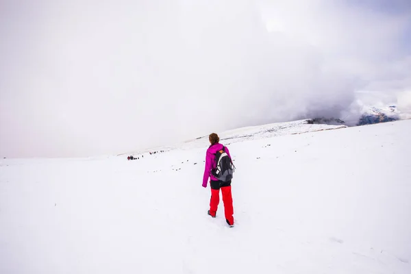 Young Woman Autumn Ordesa Monte Perdido National Park Spain —  Fotos de Stock