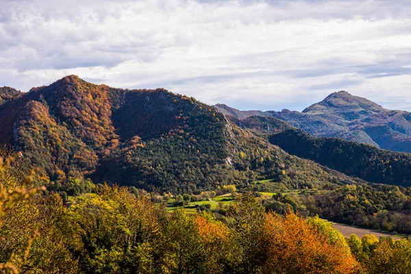Autunno Rocabruna Alta Garrotxa Spagna Settentrionale — Foto Stock