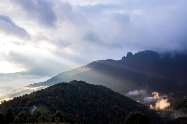 Outono Nascer Sol Puigsacalm Pico Garrotxa Norte Espanha — Fotografia de Stock