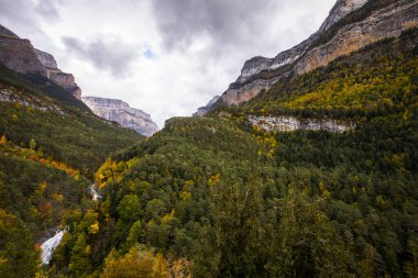 Sonbahar Ordesa ve Monte Perdido Ulusal Parkı, İspanya