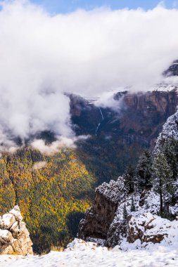 Sonbahar Ordesa ve Monte Perdido Ulusal Parkı, İspanya
