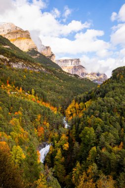 Sonbahar Ordesa ve Monte Perdido Ulusal Parkı, İspanya