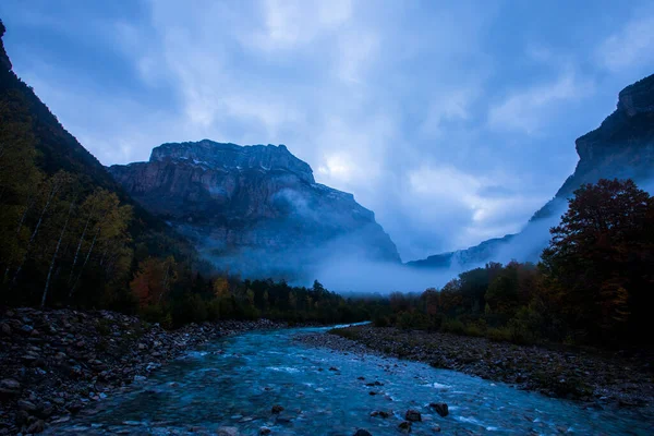 Sonbahar Ordesa ve Monte Perdido Ulusal Parkı, İspanya