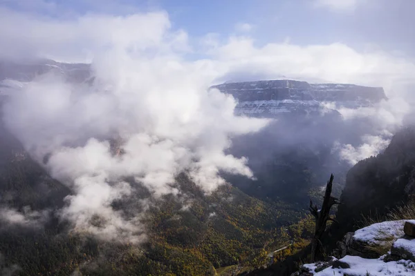 Sonbahar Ordesa ve Monte Perdido Ulusal Parkı, İspanya