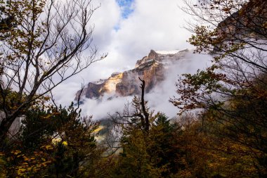 Sonbahar Ordesa ve Monte Perdido Ulusal Parkı, İspanya