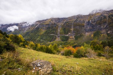 Sonbahar Ordesa ve Monte Perdido Ulusal Parkı, İspanya