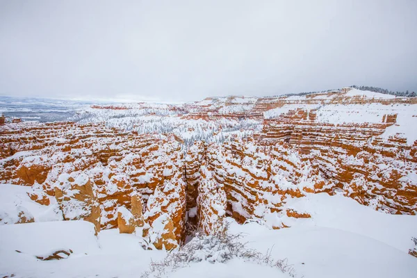 ブライス キャニオン国立公園 アメリカの冬の風景 — ストック写真