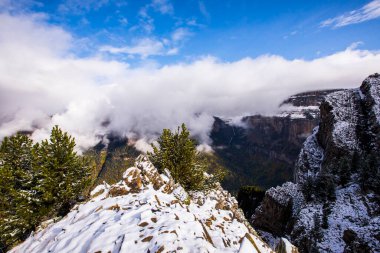 Sonbahar Ordesa ve Monte Perdido Ulusal Parkı, İspanya