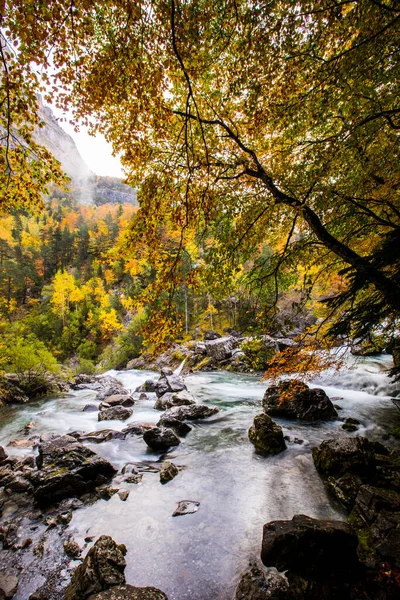 Otoño Parque Nacional Ordesa Monte Perdido España — Foto de Stock