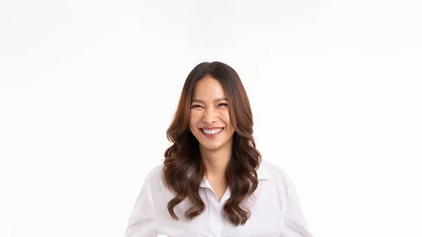 Asian Woman Professional Entrepreneur Standing White Shirt Smiling Looking Confident — ストック写真
