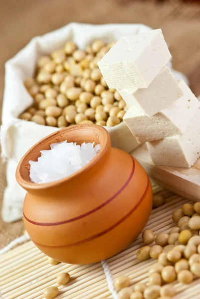 soya fasulyesi, tofu & nigari