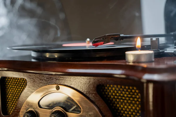 Vinyl Record Player Old School Style Cinemagraph Loop Vinyl Record — стоковое фото