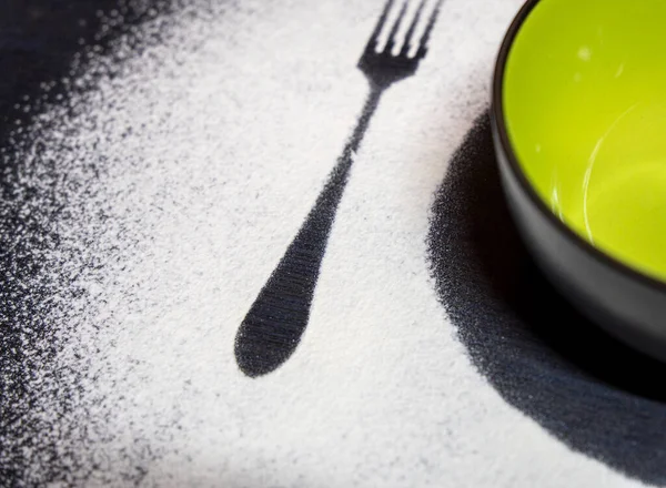 Ceramic Green Bowl Fork Spoon Table Fork Spoon Silhouette White — Stock Photo, Image