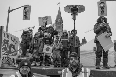 Ottawa, Kanada 'da Özgürlük Yürüyüşü için Kamyoncular