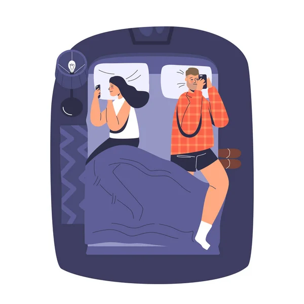Νεαρό ζευγάρι ξαπλωμένο στο κρεβάτι με smartphone. Άντρας και γυναίκα χρησιμοποιούν κινητά τηλέφωνα στα social media της κρεβατοκάμαρας — Διανυσματικό Αρχείο