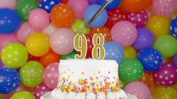 Candles in the form of numbers on the Birthday cake — Stock Video