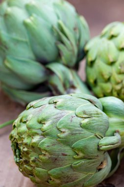 Küresel Enginar Market Stall 'da