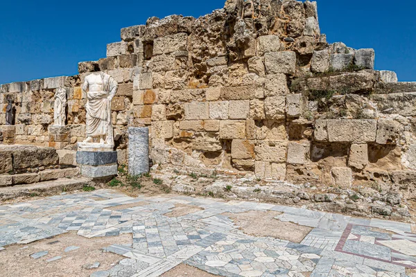 Zříceniny Starověkých Salamách Severním Kypru Modrou Oblohou Nad Hlavou — Stock fotografie
