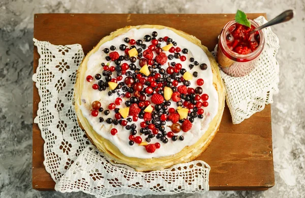 Deliziose Frittelle Fatte Casa Con Bacche Estive Marmellata — Foto Stock