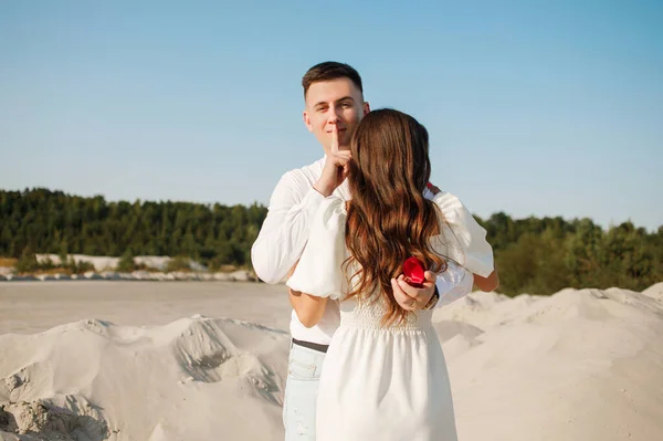 Photo Happy Man Making Proposal His Beloved Woman Ring Gift — Foto de Stock