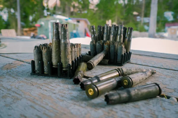 Military Ammunition Package Used Metal Cartriges Wooden Table — ストック写真