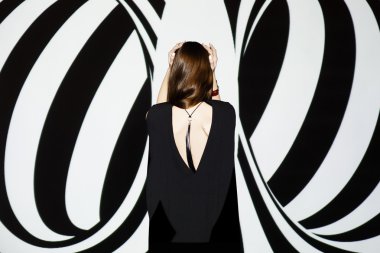 tekrar fotoğraf için poz kız moda
