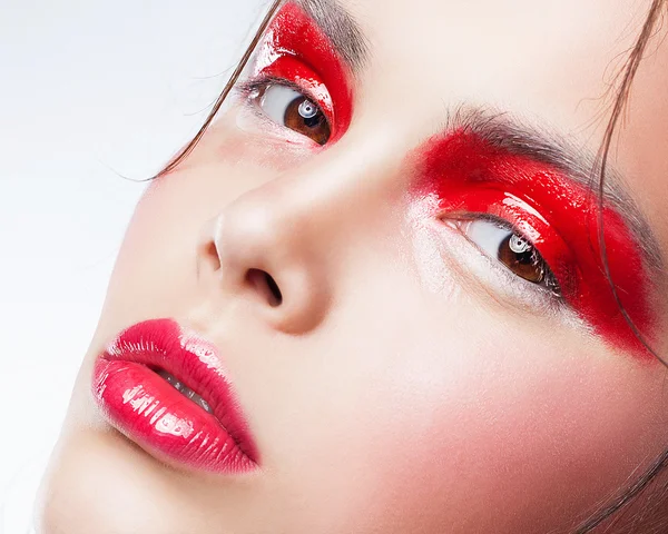 Mode kunst vrouw gezicht make-up — Stockfoto