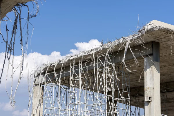 Demolición de un puente urbano —  Fotos de Stock