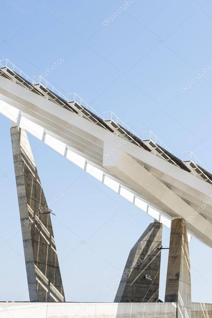 J2R