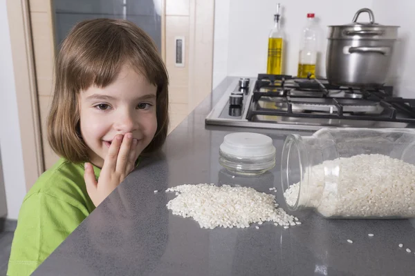 Little accident in the kitchen — Stock Photo, Image