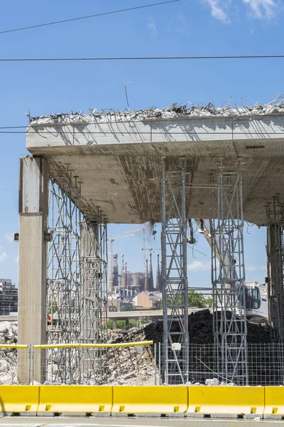 Demolition of an urban bridge — Stock Photo, Image