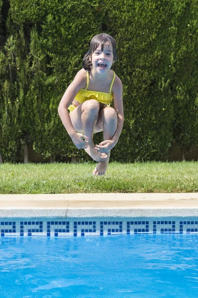 Jumping in pump — Stock Photo, Image