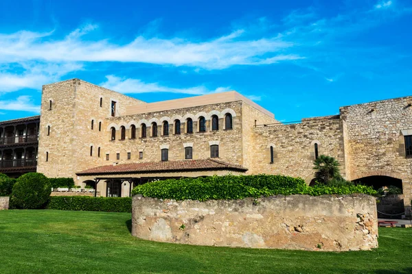 スペイン トルトーサ2022年5月10日 スダ城 現在はスペイン カタルーニャ州タラゴナのトルトーサにあるホテルに改装 — ストック写真