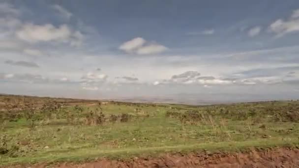 Zicht Vanuit Het Raam Weg Naar Safari Groene Heuvels Kuddes — Stockvideo