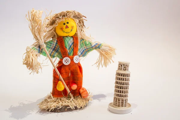 Scarecrow and tower — Stock Photo, Image