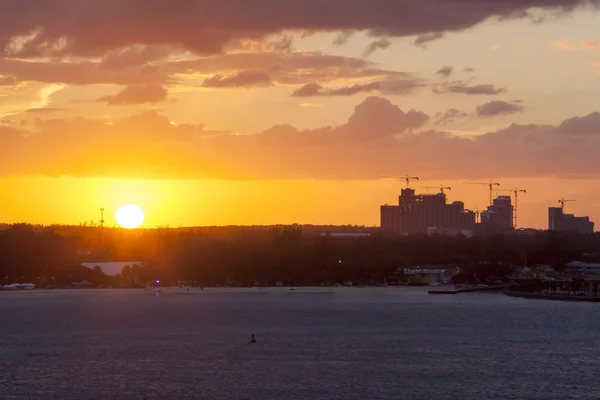 Solnedgang i Nassau - Stock-foto